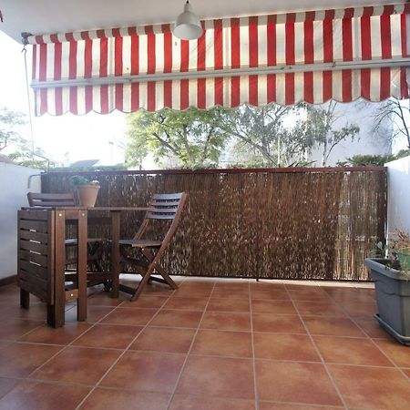 Bonito Apart. Con Parking Y Piscina Mairena del Aljarafe Exterior photo